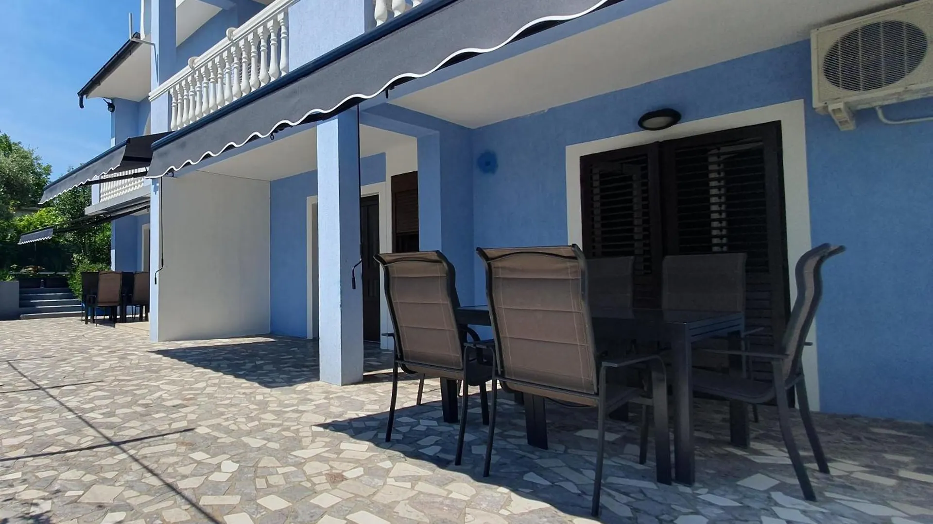 Apartments For Families With Children Lopar, Rab - 22227  Lopar