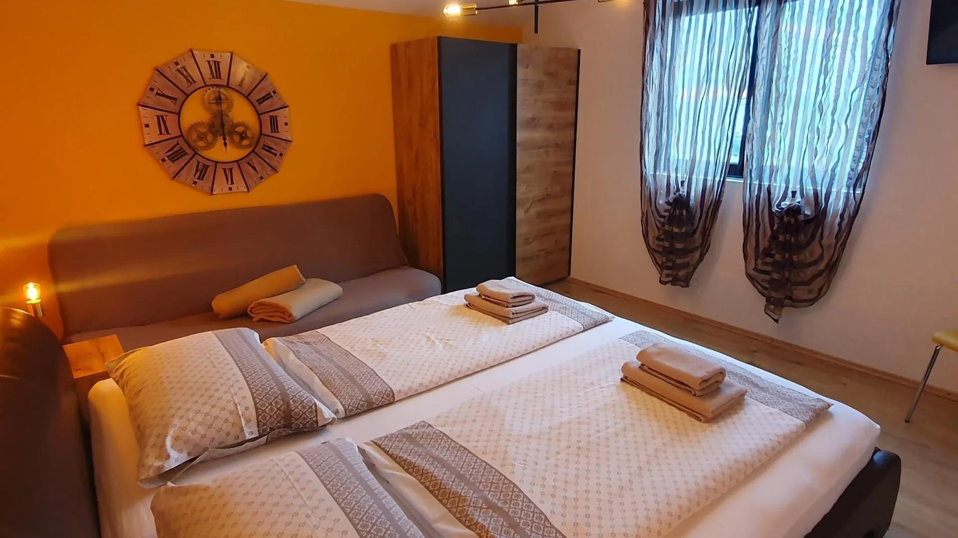 Apartments For Families With Children Lopar, Rab - 22227